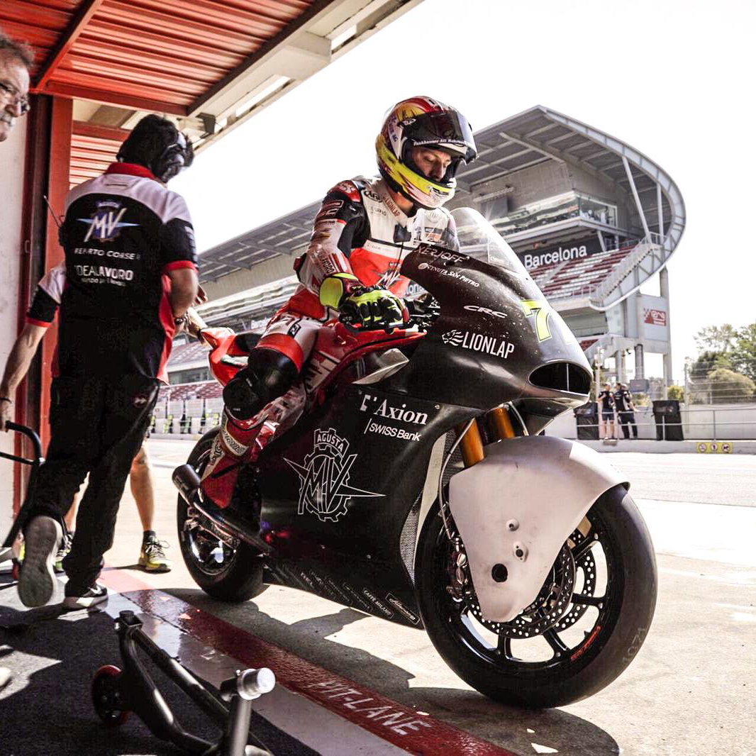 Moto2: Corsi to replace Aegerter at MV