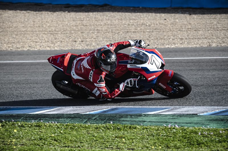 Kawasaki Fokus Benahi Sasis Sepanjang Tes WorldSBK Jerez