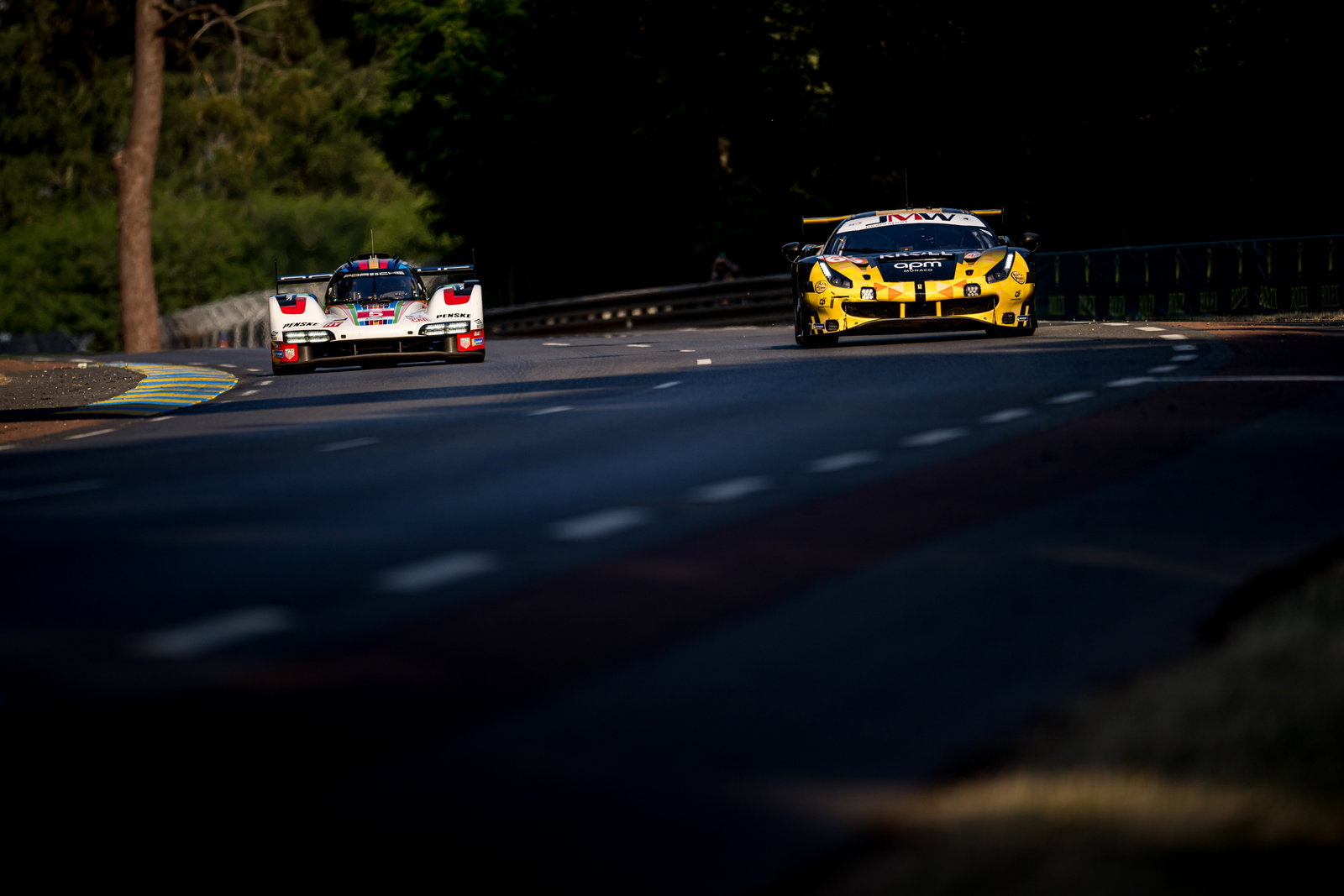 Rossi Finis ke-15 pada Balapan Pendukung Le Mans 24 Jam