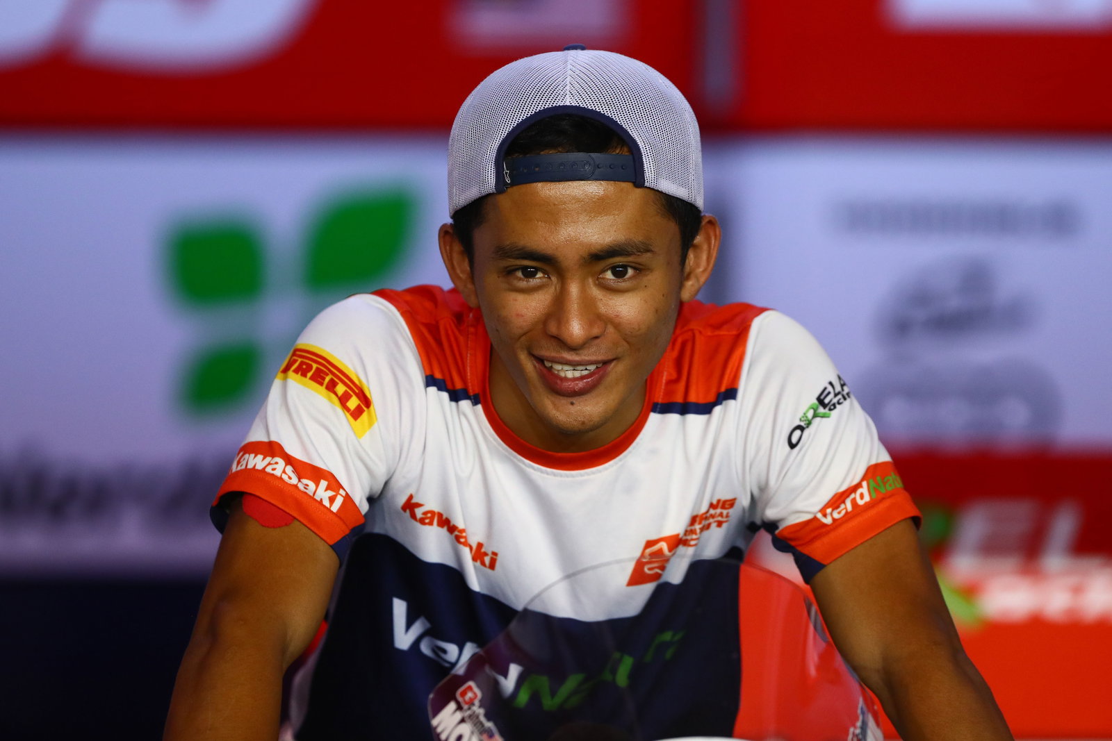 MotoGP memasang medis wajib untuk pengendara