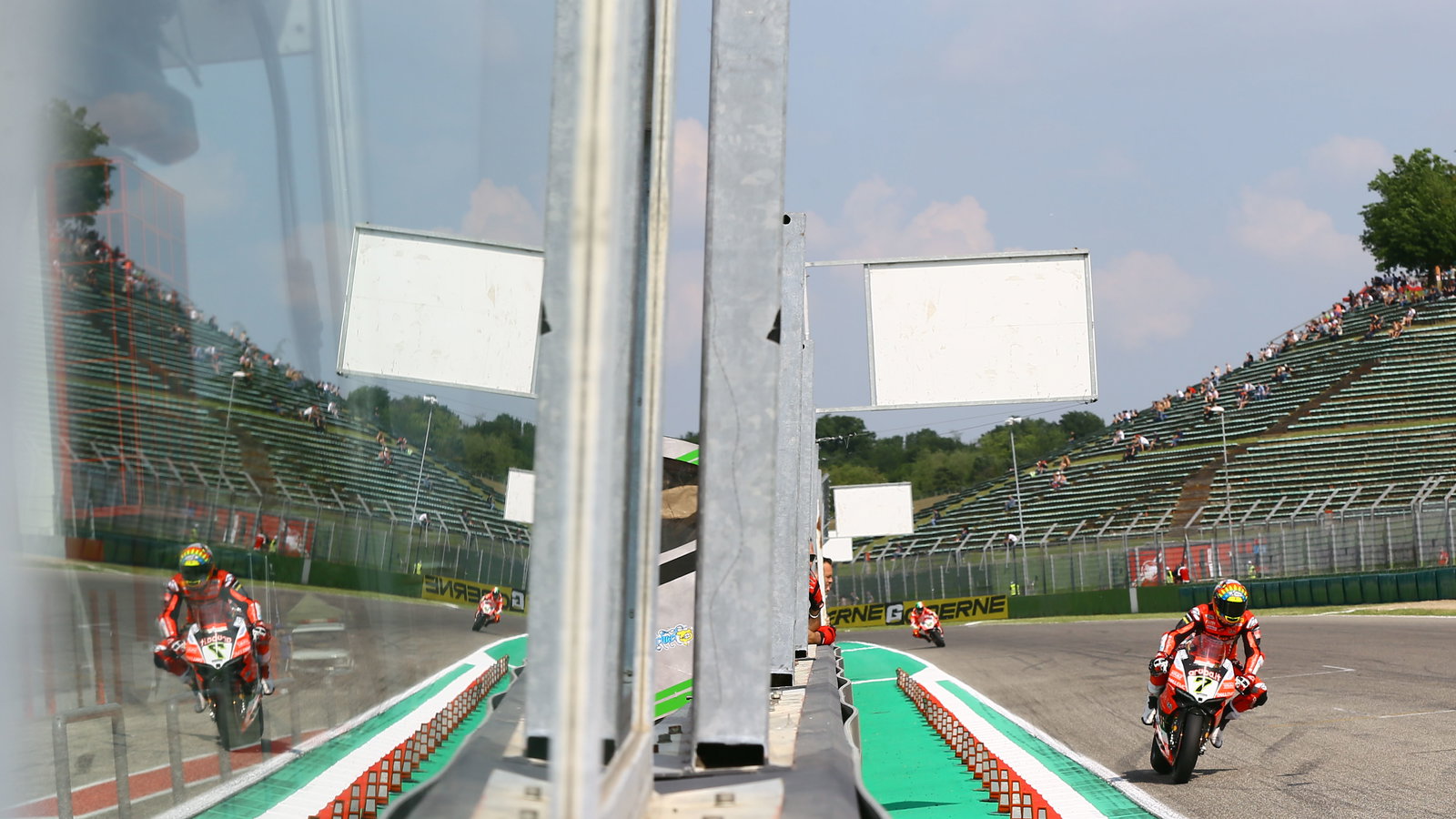 Chaz Davies [Credit: Gold and Goose]