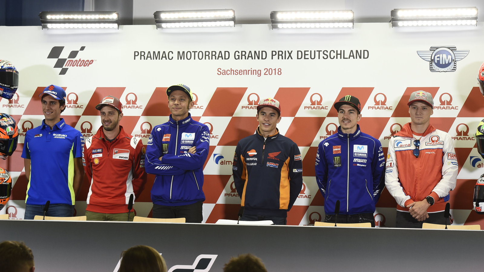 Rins, Dovizioso, Rossi, Marquez, Vinales, Miller,