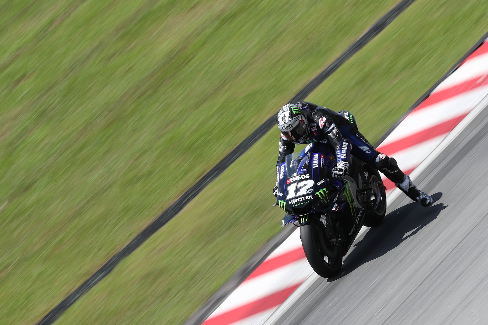 Crutchlow 'belajar naik lagi' saat cedera kembali