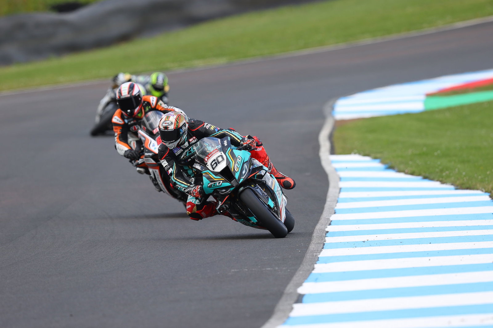 Knockhill BSB: Irwin hoping to get ‘close to where’ Buchan is with BMW