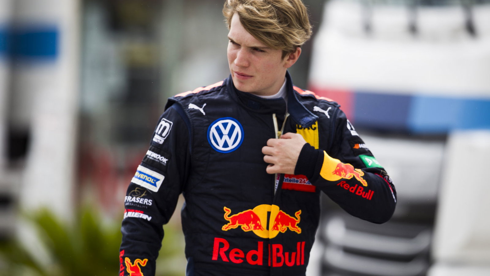 Red Bull F1 junior Ticktum out of Asian F3 title contention 