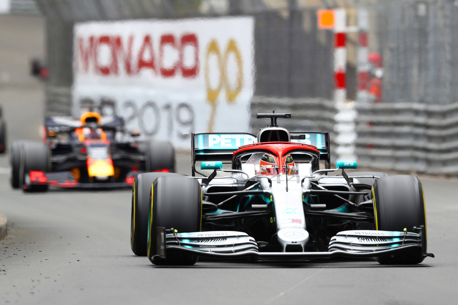 Mercedes opted against hard tyres over warm-up fears