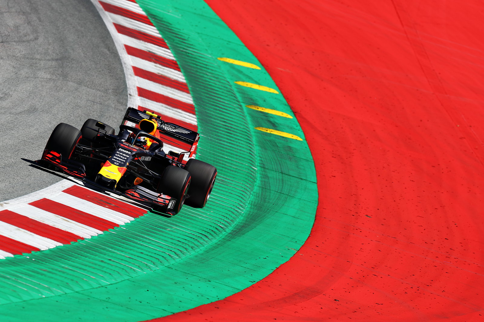 Albon, Sainz to start from back after power unit changes in Austria