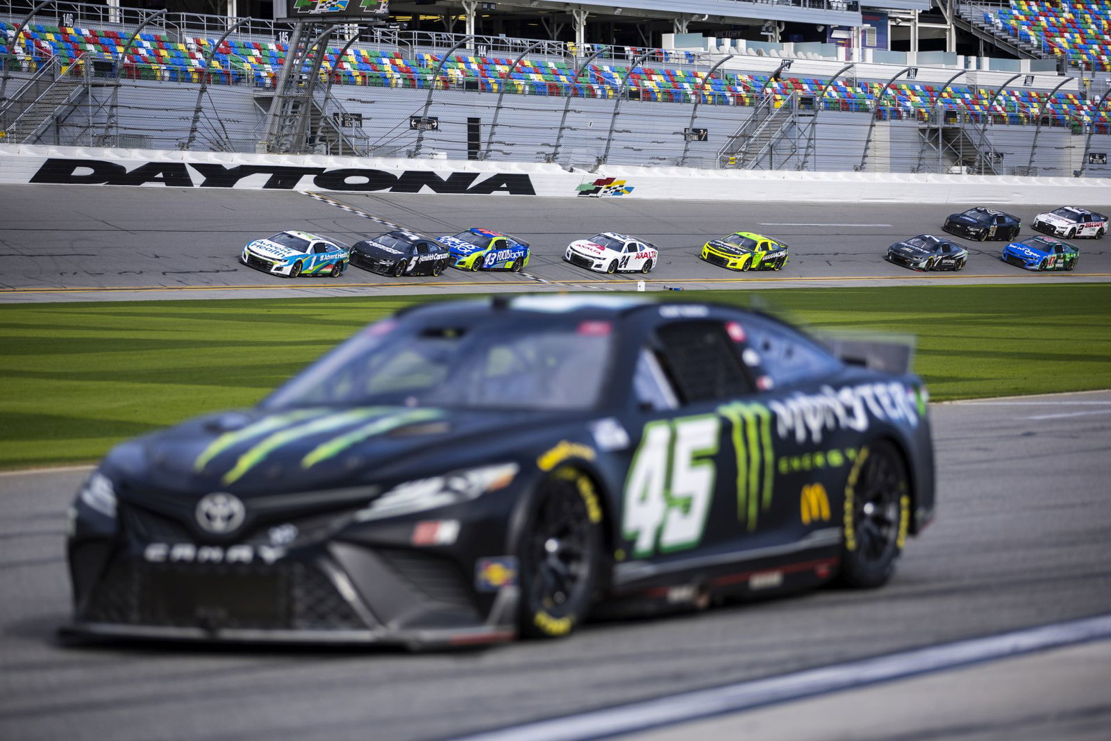NASCAR Cup Preview: Bush Light Clash at the Coliseum