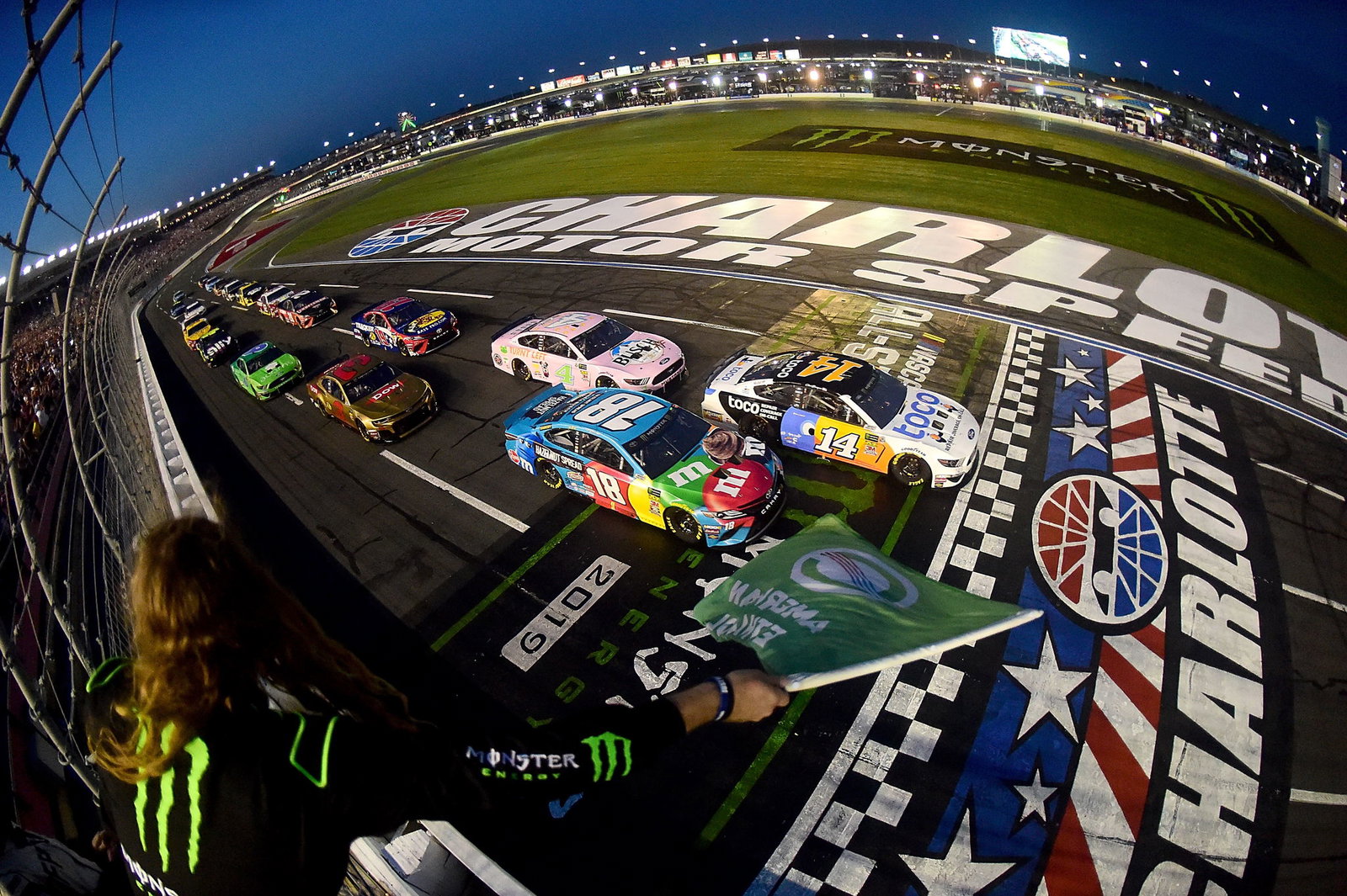 Kyle Larson cashes in big on All-Star night