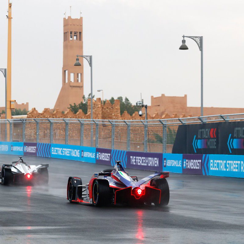 FE Ad Diriyah: da Costa fends off Vergne for first win of Gen2 era