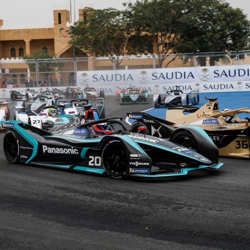 FE Ad Diriyah: da Costa fends off Vergne for first win of Gen2 era