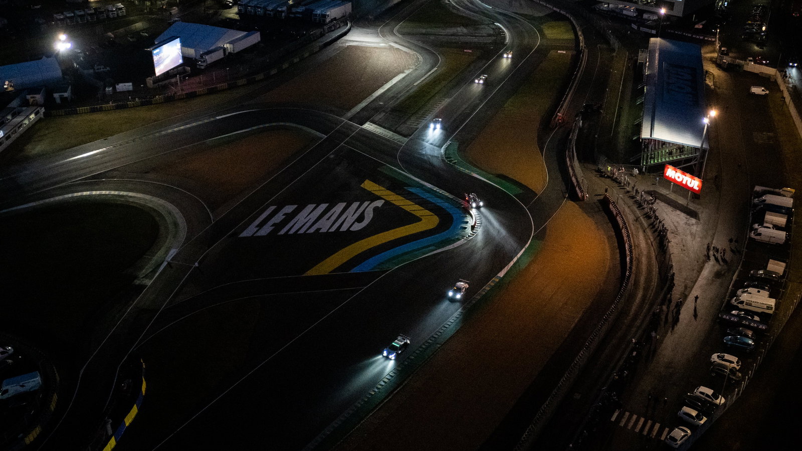 Aerial shot of the Le Mans 24 hours [pic credit: Le Mans 24 Heures]