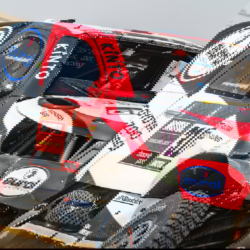 Ford announces full works programme for 2024 Dakar Rally