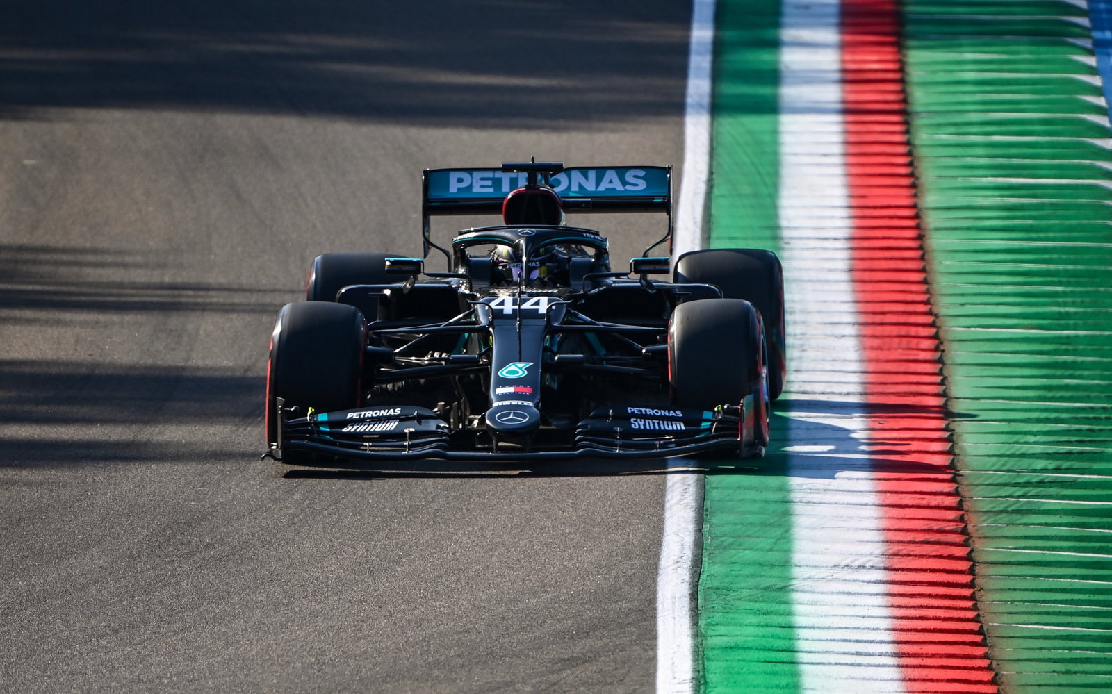 Ferrari set to make F1 junior promotion decision before F2 Bahrain finale