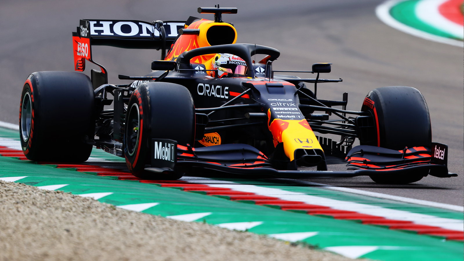 Hamilton needed ‘perfect lap and more’ to beat Red Bulls to Imola F1 pole