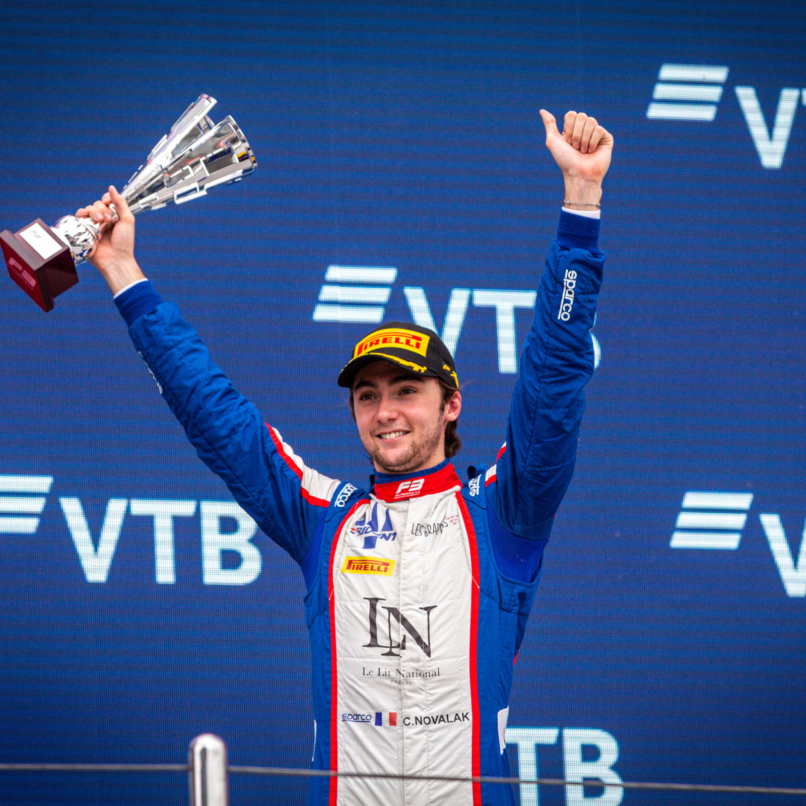 Williams F1 junior Sargeant gets F2 promotion with Carlin