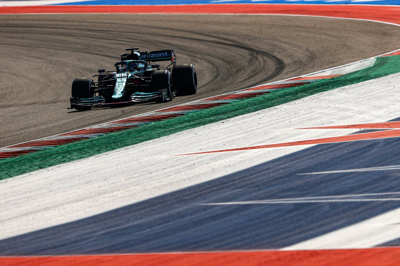 F1 US GP: Dominant Bottas and Hamilton a second clear of Red Bull in FP1