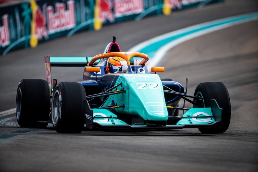 Caitlyn Jenner Membalap di W Series untuk Musim 2022