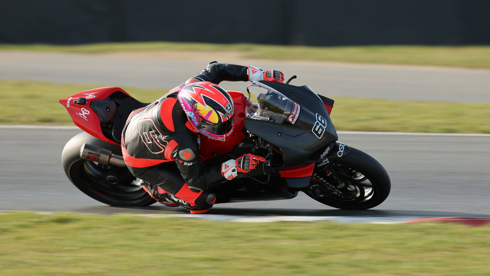 Tom Sykes Ducati BSB