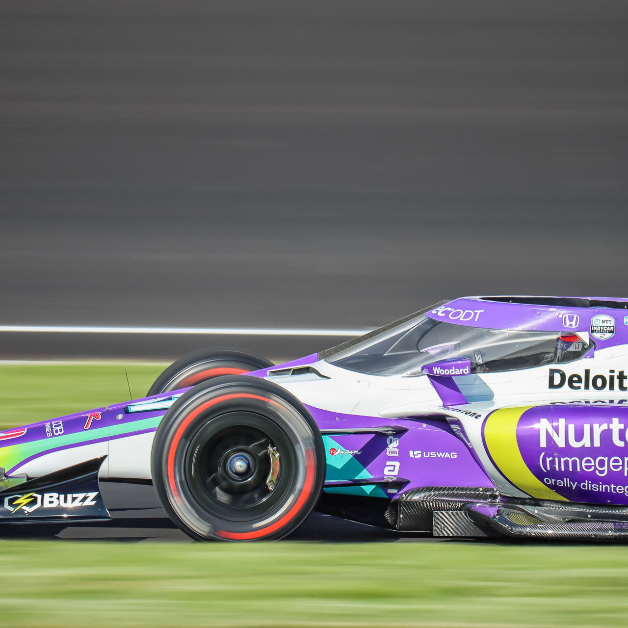 IndyCar: Lundgaard Memimpin Latihan Pembuka di Nashville