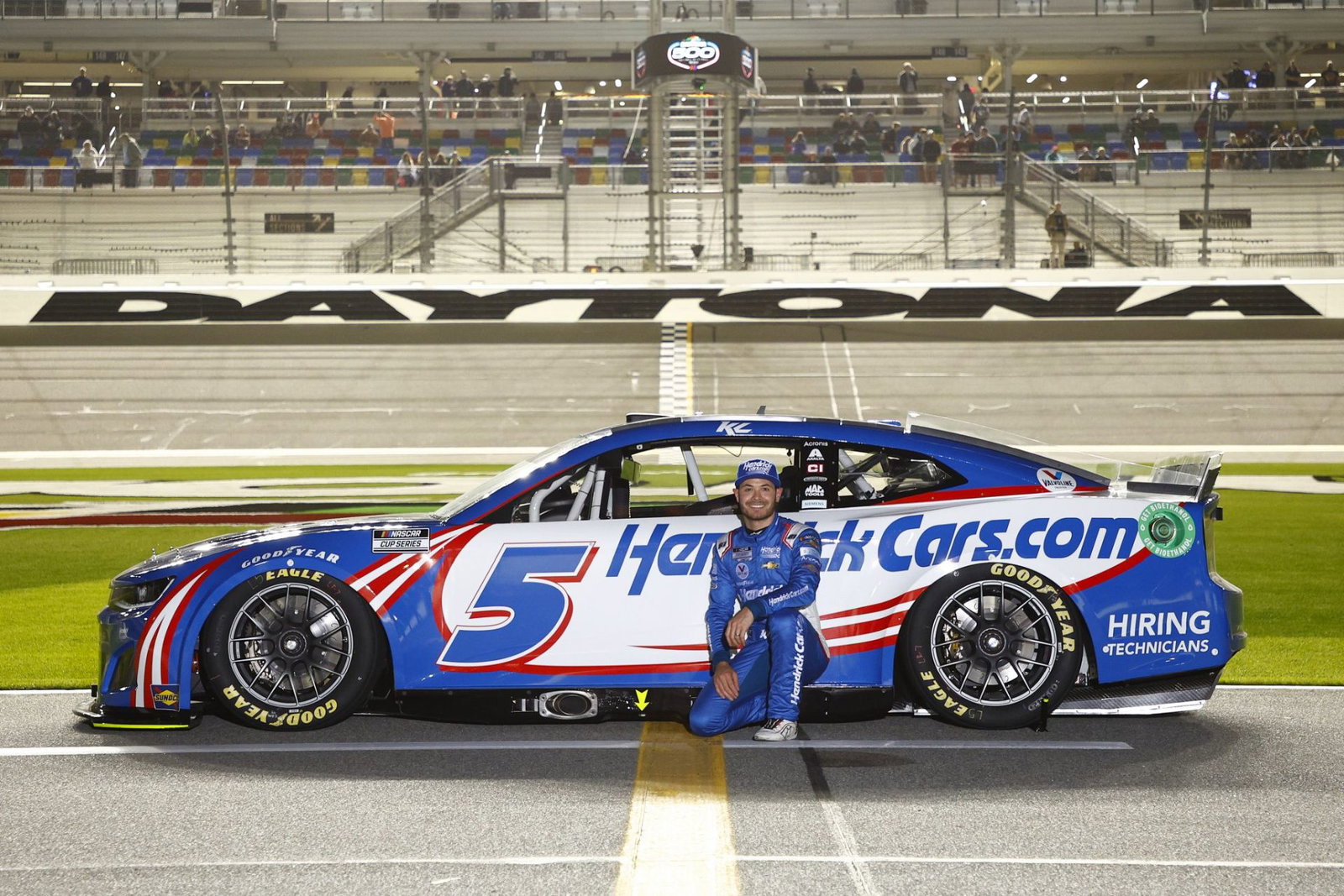 Michael McDowell, Ryan Blaney Top Daytona 500 Practice