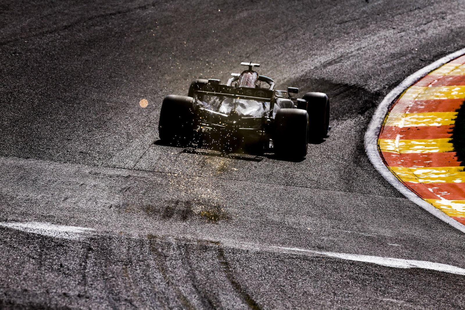 Ferrari mengganti sasis F1 Charles Leclerc setelah kecelakaan latihan GP Belgia