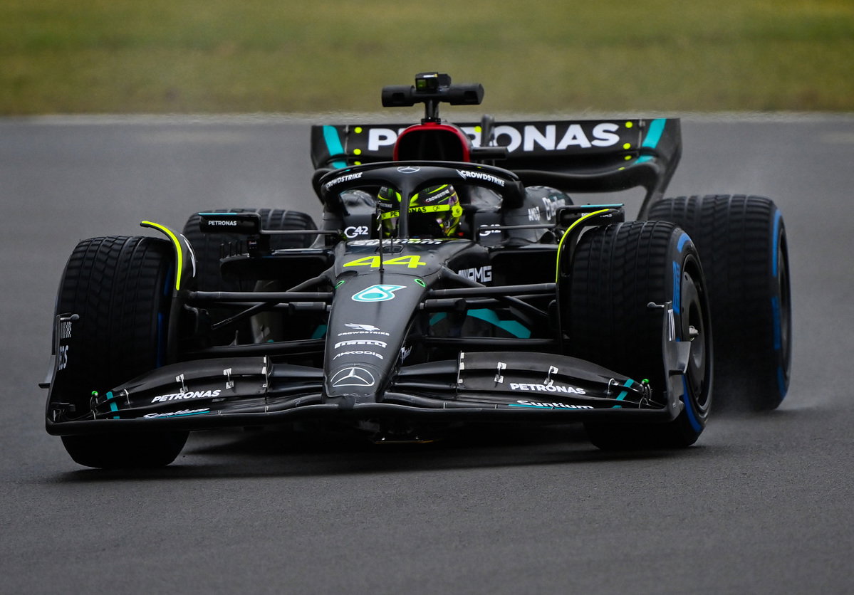 Romain Grosjean’s wrecked F1 car from 2020 Bahrain fireball crash to go on display 