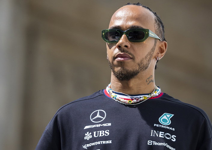 Hamilton Dipuji Karena Mampu Bersaing dengan Generasi Muda