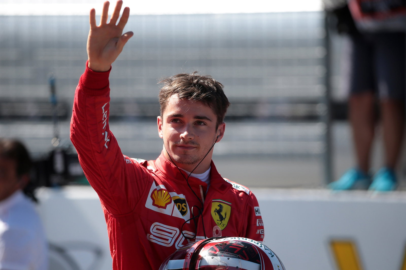 Russell lands three-place grid drop for impeding Kvyat