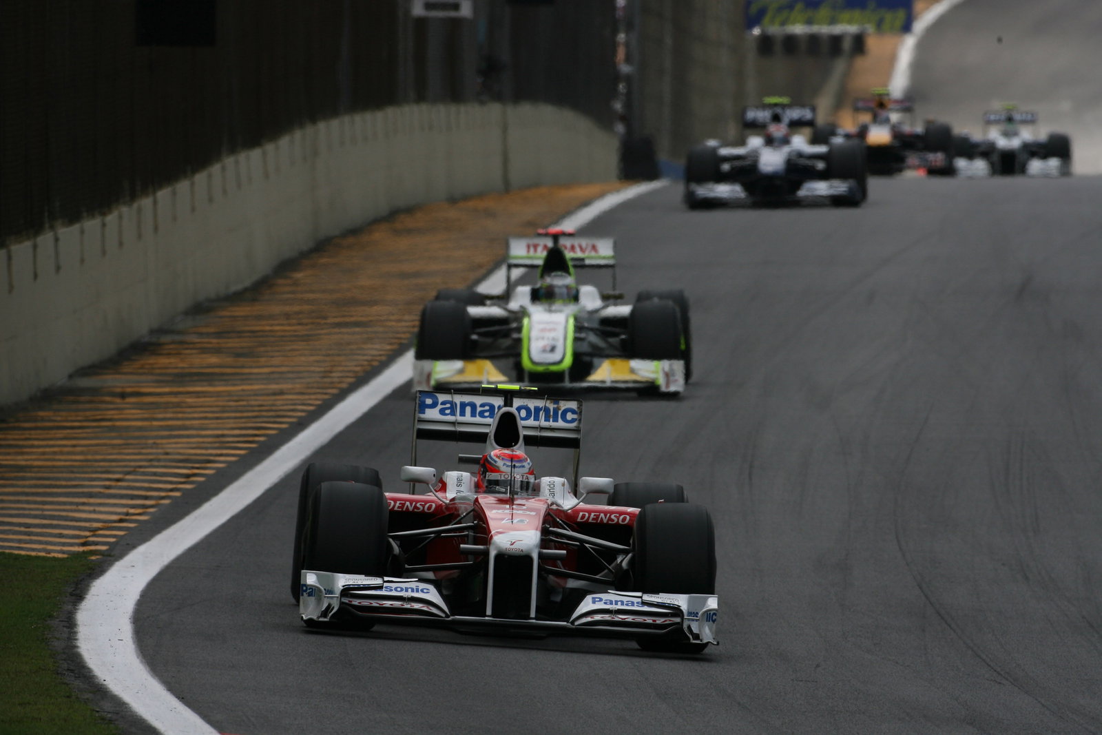 Vettel acts as a rock in Ferrari's high-pressure environment – Horner