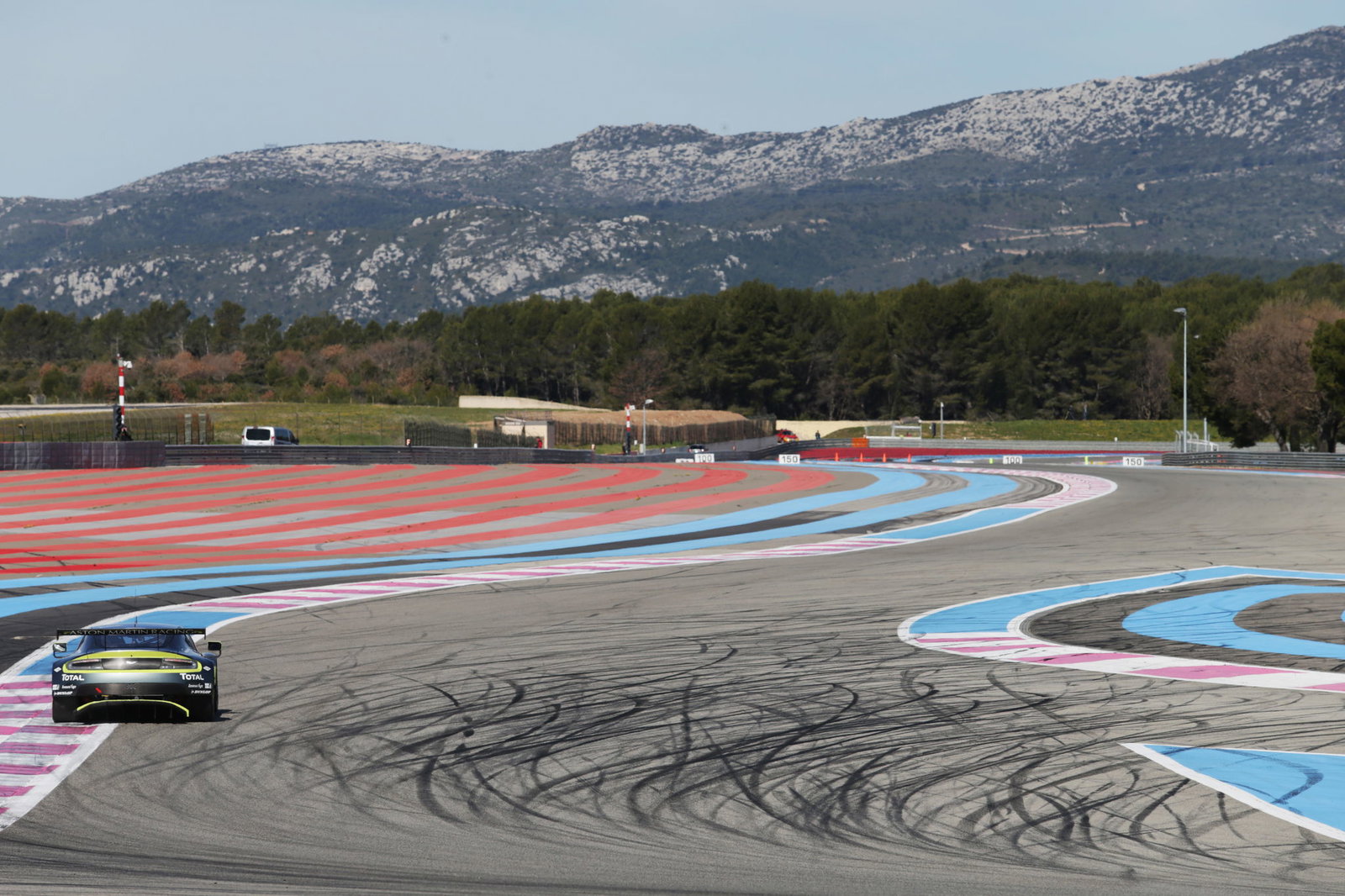 Robert Kubica masih mempertimbangkan tawaran Manor WEC LMP1