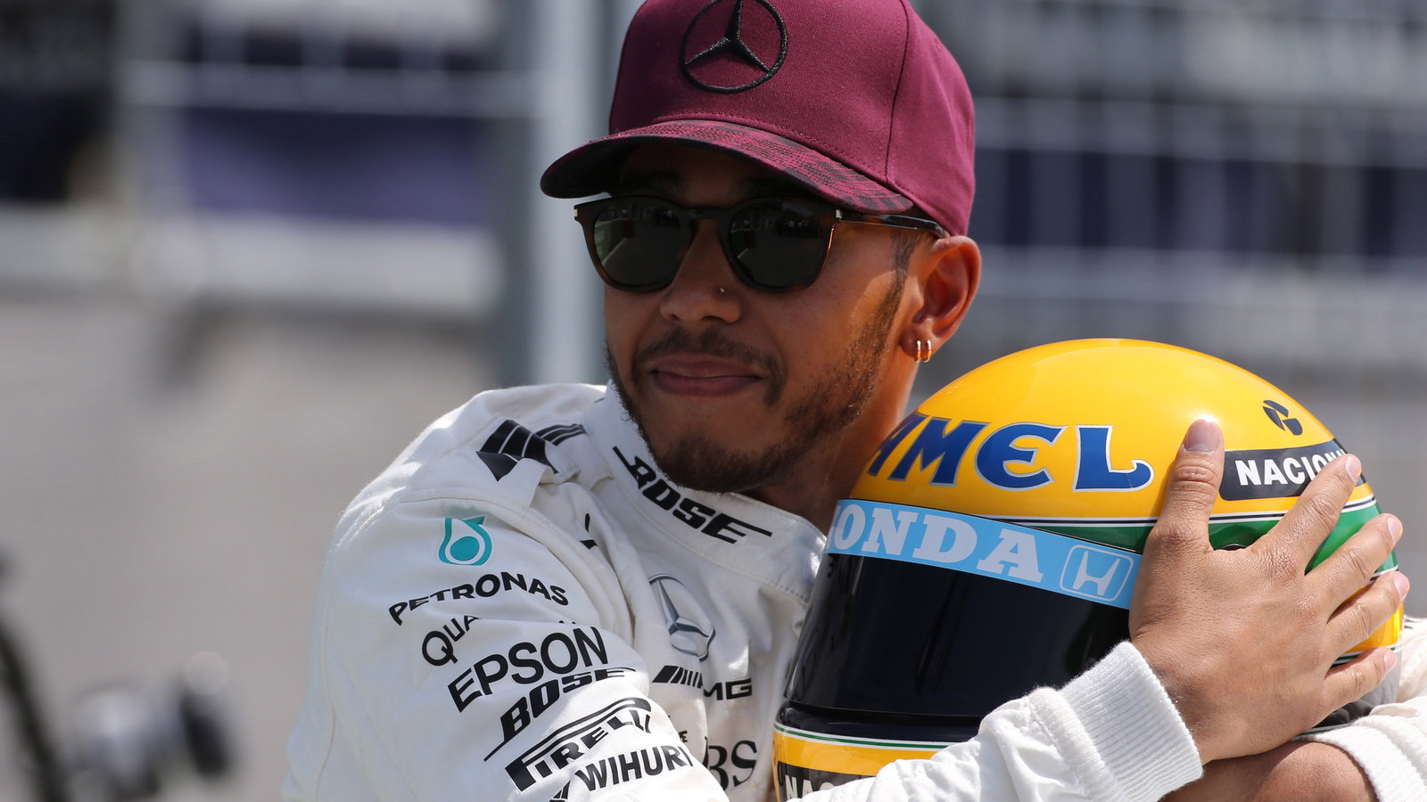 Lewis Hamilton, Ayrton Senna, helmet,