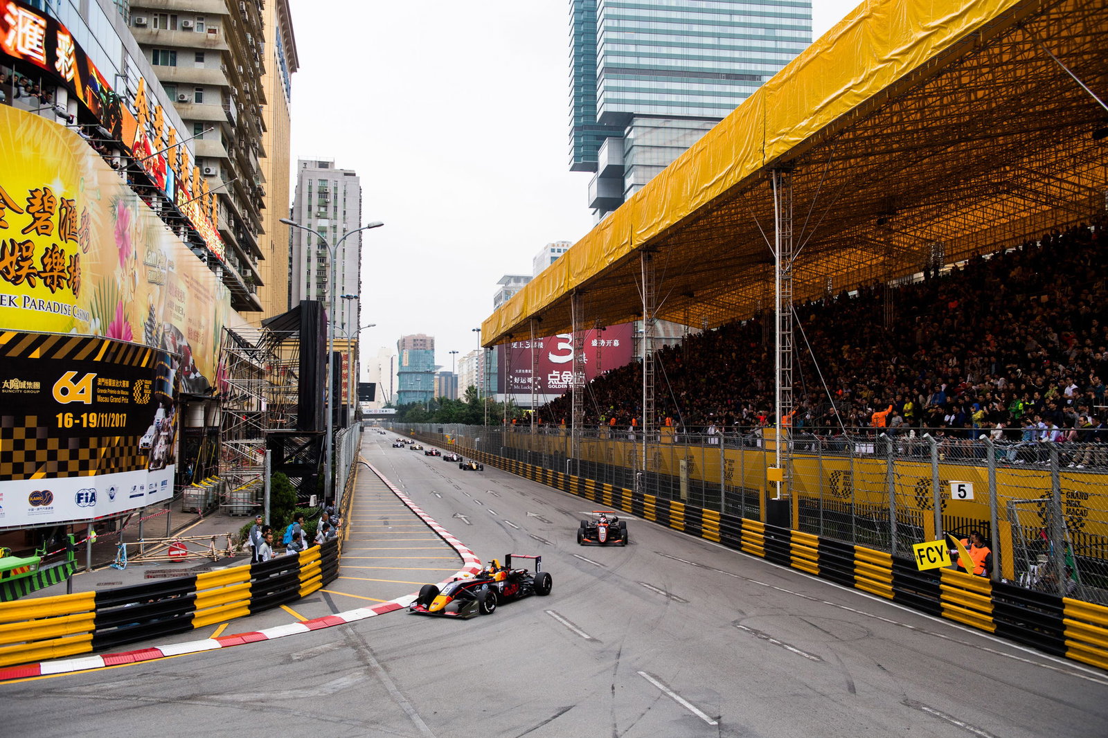 Dan Ticktum sweeps to dominant Macau F3 qualifying race victory