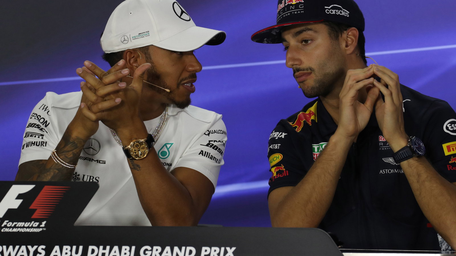 Daniel Ricciardo, Lewis Hamilton,