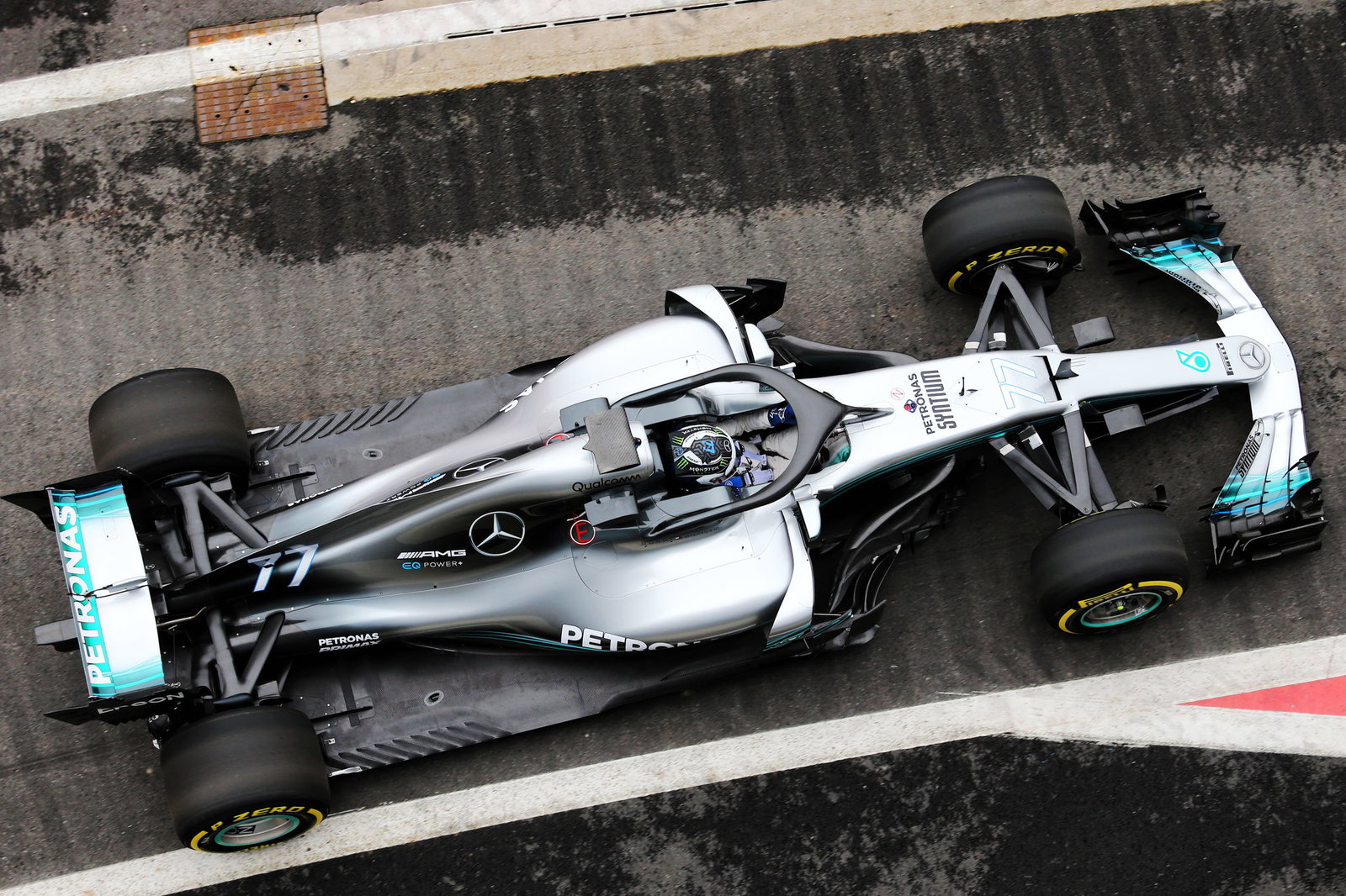 Lewis Hamilton hoping to sign new Mercedes F1 contract within the next month