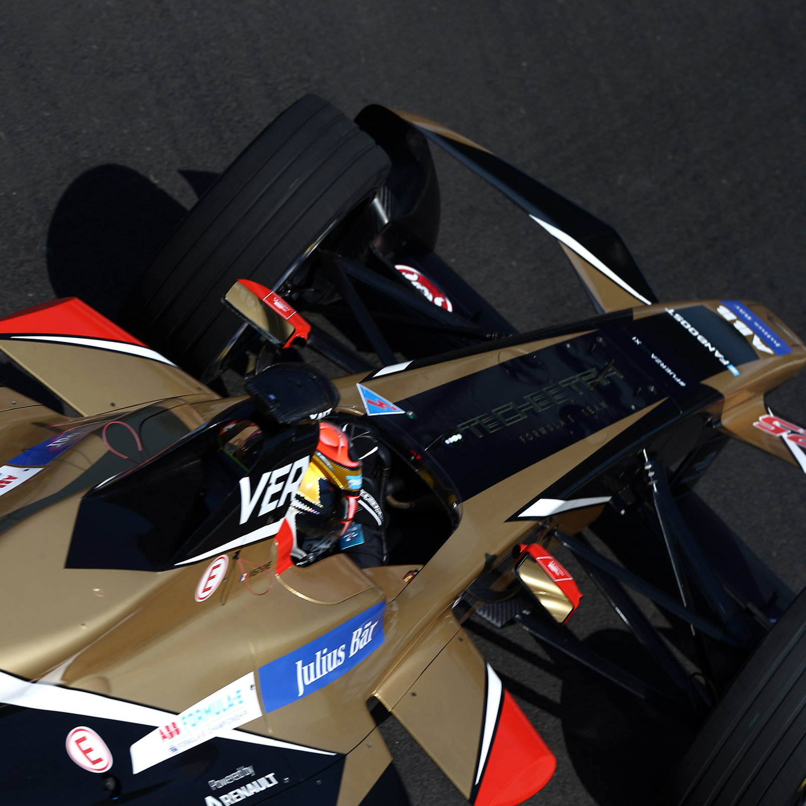 Andre Lotterer completes Porsche Formula E line-up for 2019/20