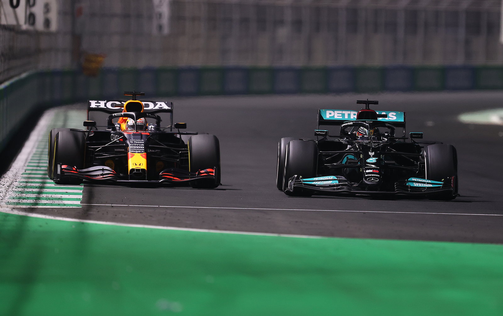 Could‌ ‌the‌ ‌unthinkable‌ ‌happen‌?‌ ‌Abu‌ ‌Dhabi‌ ‌F1‌ ‌GP‌ ‌talking points