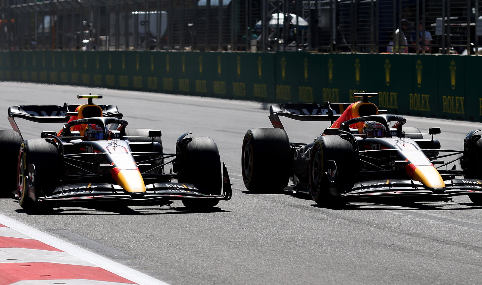 Finis P5 di Baku, Hamilton Bergulat dengan Sakit Punggung