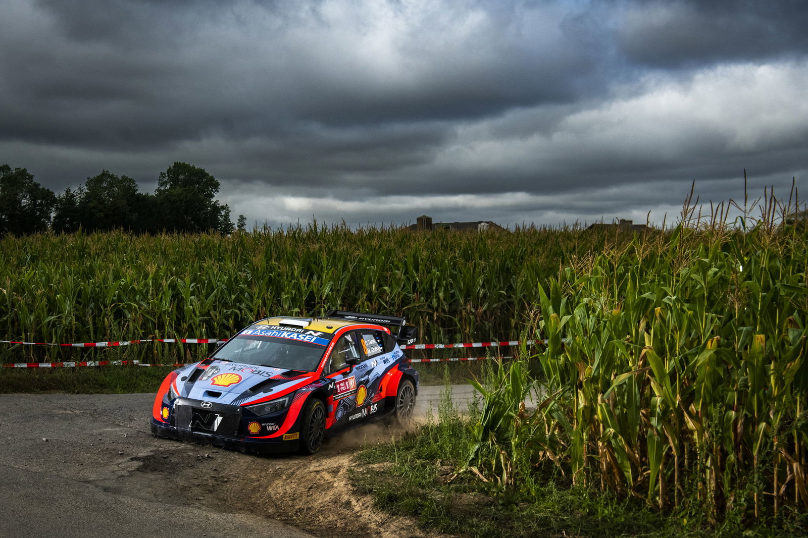 Neuville stuns Rally1 rivals to snatch Ypres Rally lead 