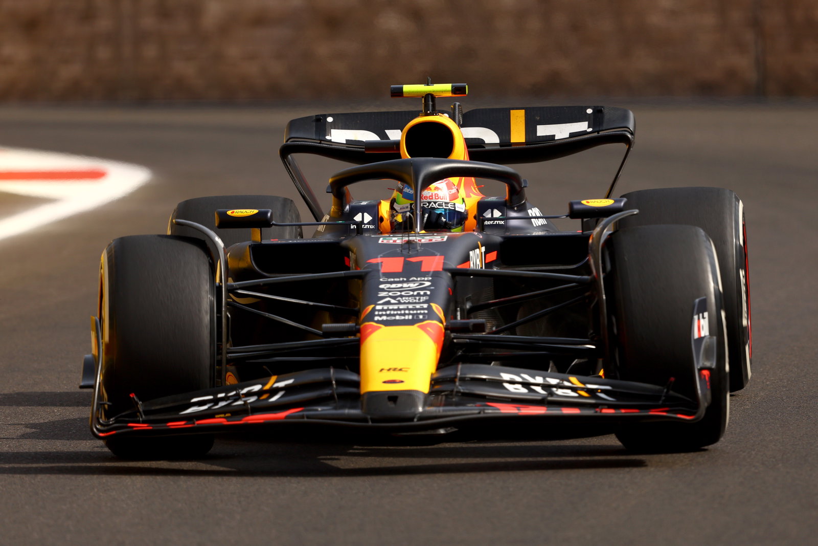 Fernando Alonso menjawab pertanyaan tentang rumor kencan Taylor Swift