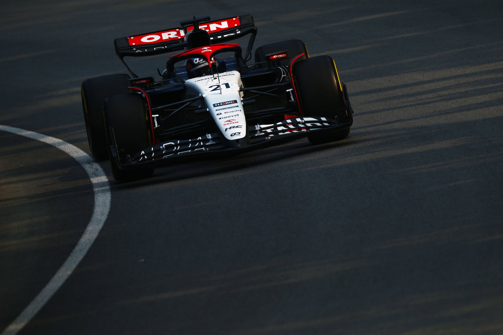 Old Mercedes sidepods 'not the reason for our problems' as new shape downplayed by F1 tech boss James Allison