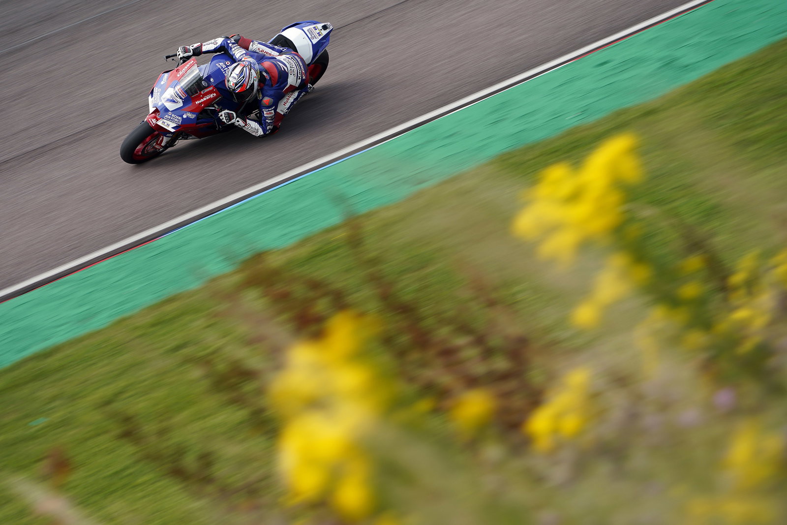 Thruxton BSB: ‘Positive steps’ sees Kent take first British Superbike podium