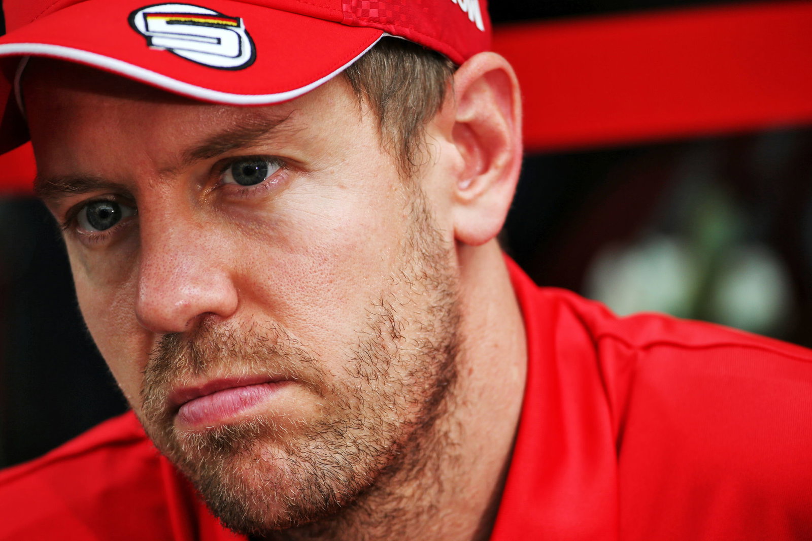 Mengapa Sebastian Vettel meninggalkan Ferrari sekarang?