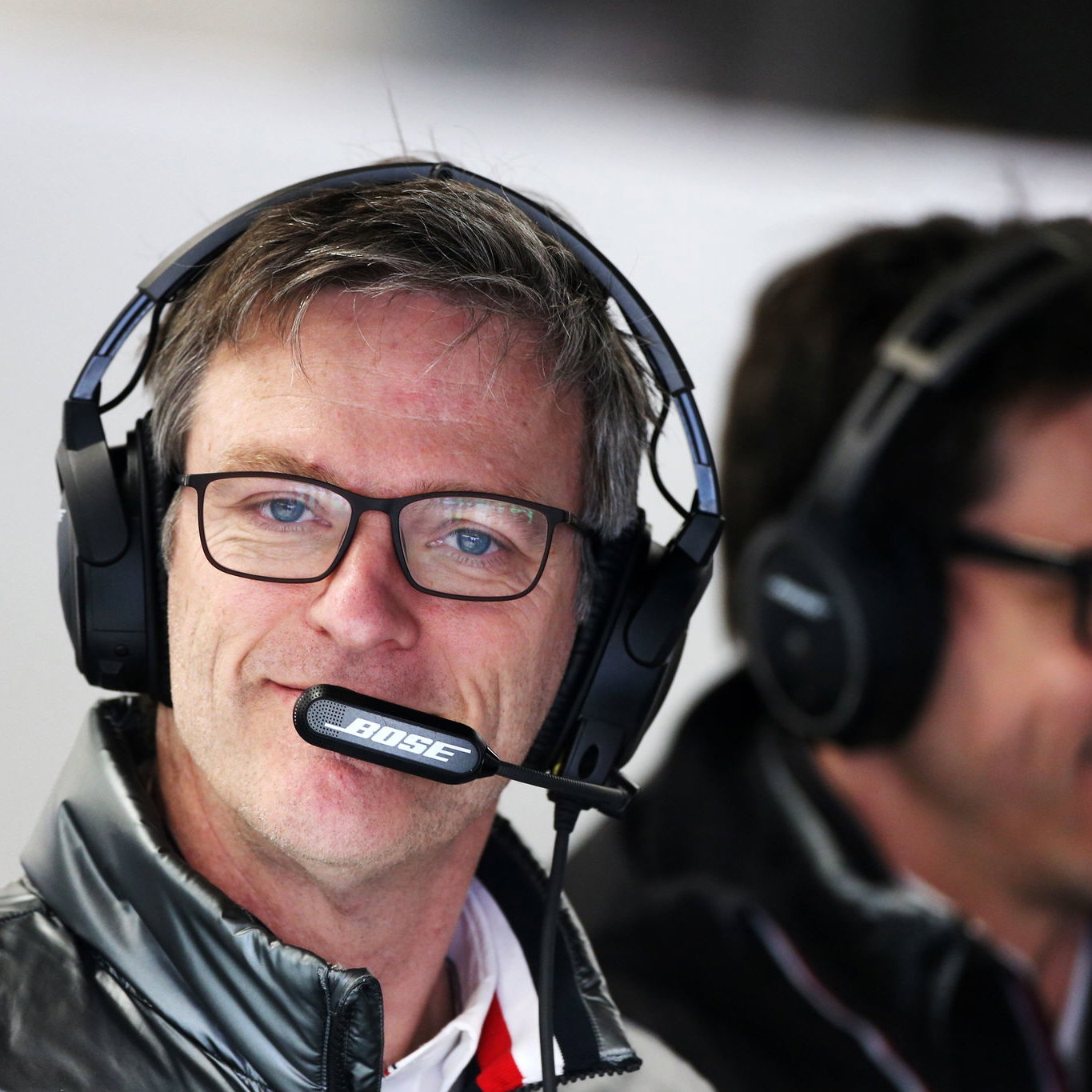 Renault admits exhaust to blame for poor performance