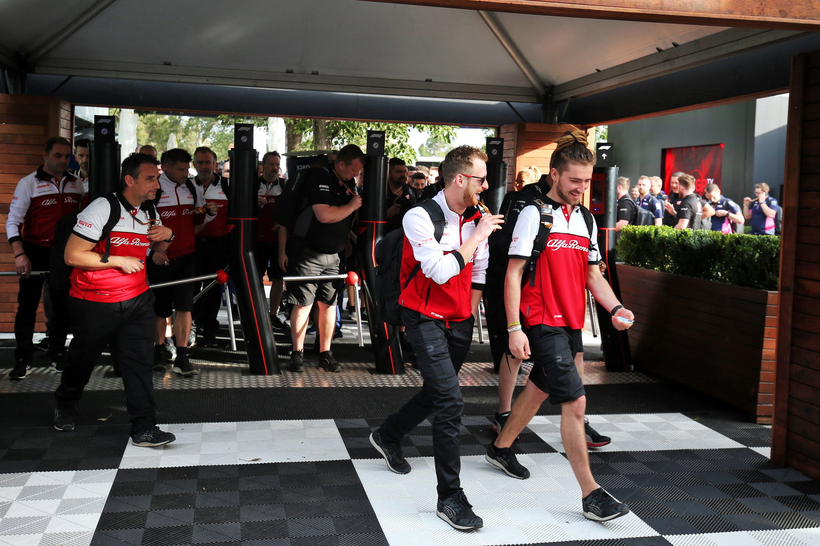 F1 will “definitely” introduce new tech rules in 2022