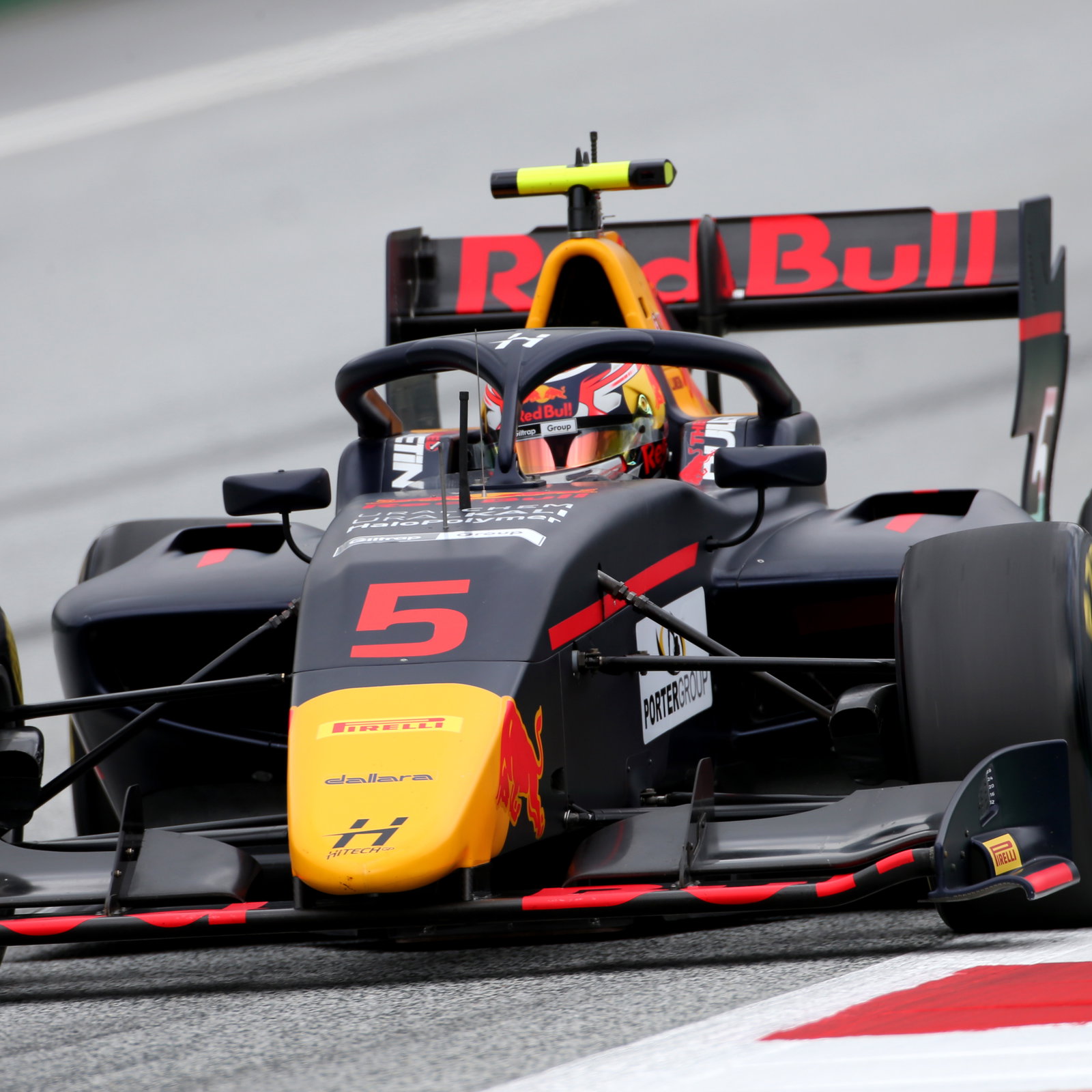 Junior Red Bull F1 Liam Lawson mengklaim kemenangan F3 kedua di Silverstone