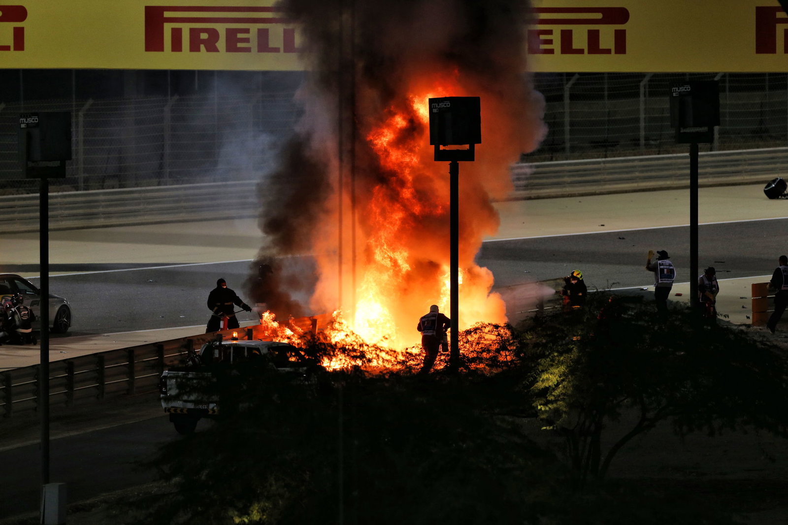 Grand Prix Bahrain F1 2020: Perlombaan - Seperti yang terjadi