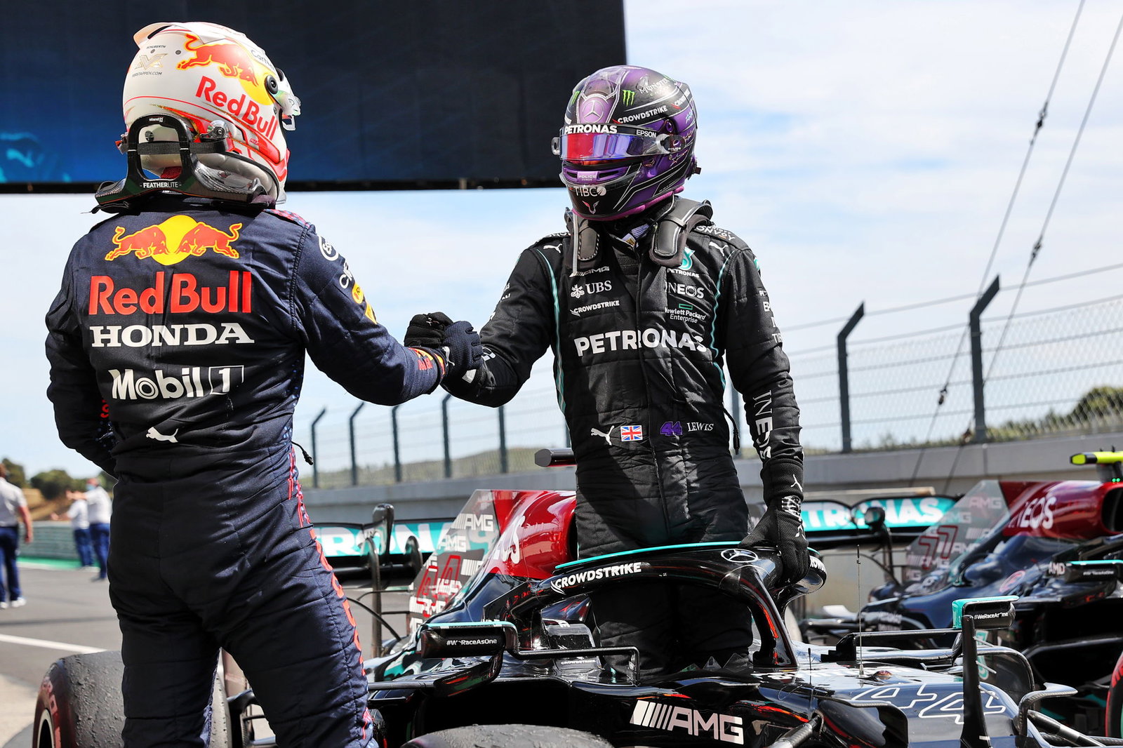 F1 GP Portugal: Hamilton Ungguli Verstappen dan Bottas di Portimao