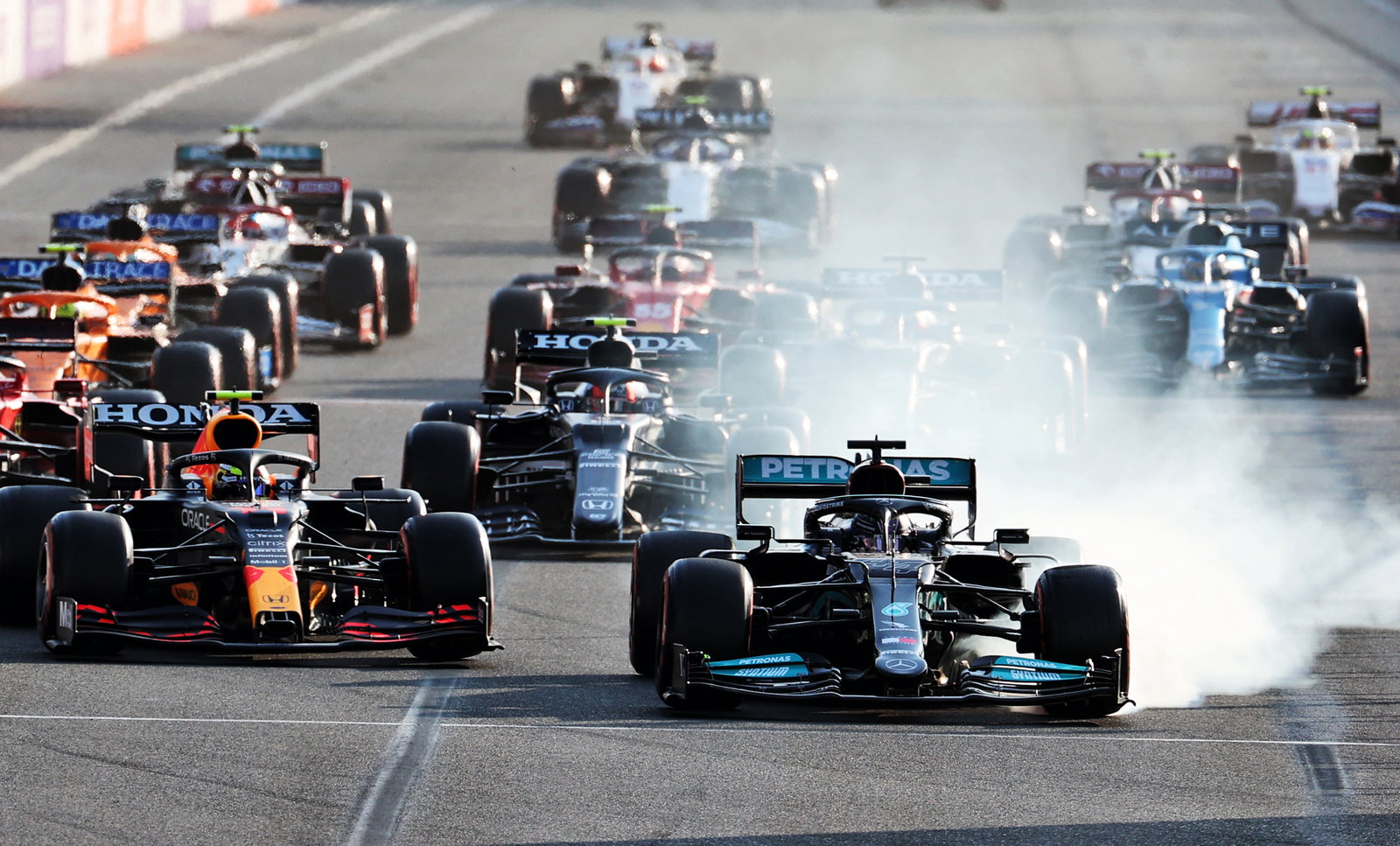 Verstappen had no warning of Azerbaijan GP F1 tyre failure