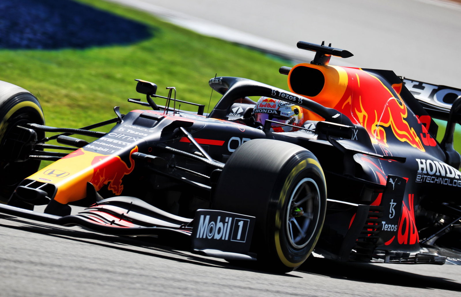 Pirelli expects some drivers to gamble on soft tyres for F1 sprint